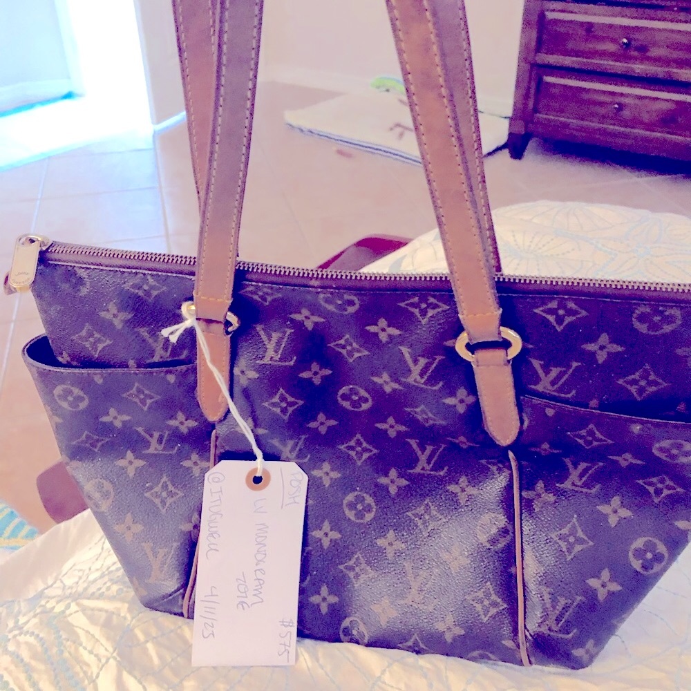 Louis Vuitton Monogram Totally Canvas Brown Tote Bag - Picture 6 of 15